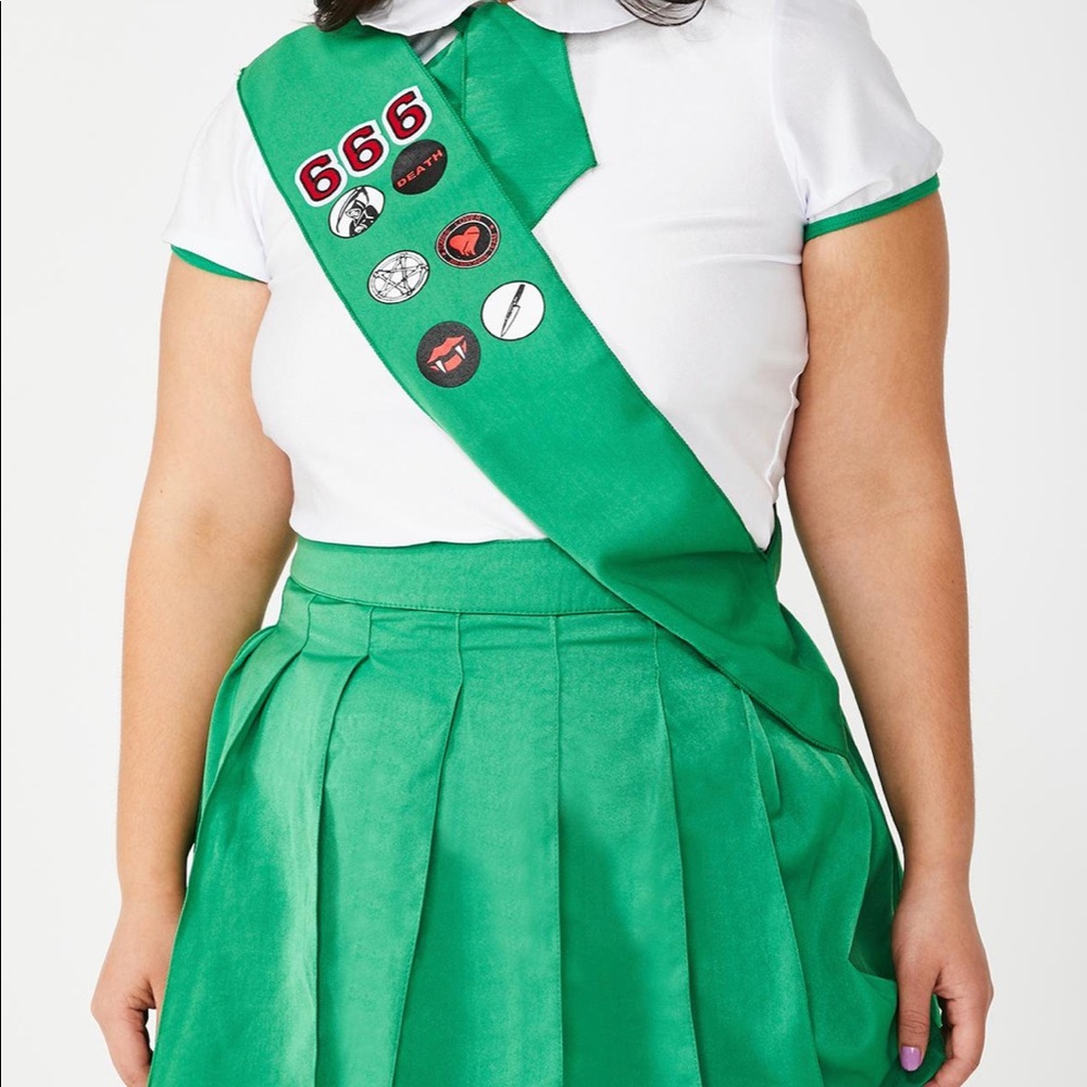 Dollskill plus size Girl Scout costume